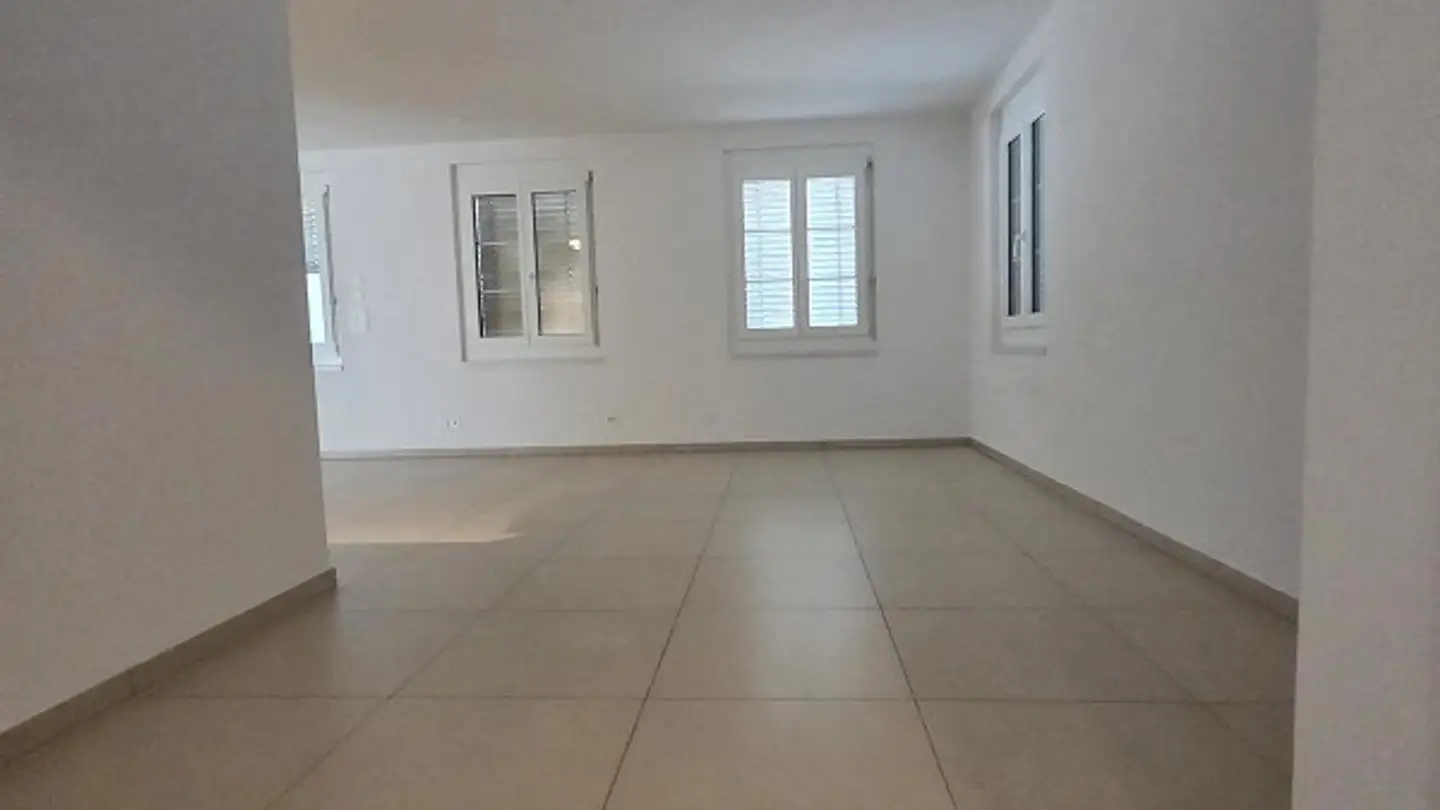 Wohnung mieten - Hauptstrasse 23, 3226 Treiten - Foto 2