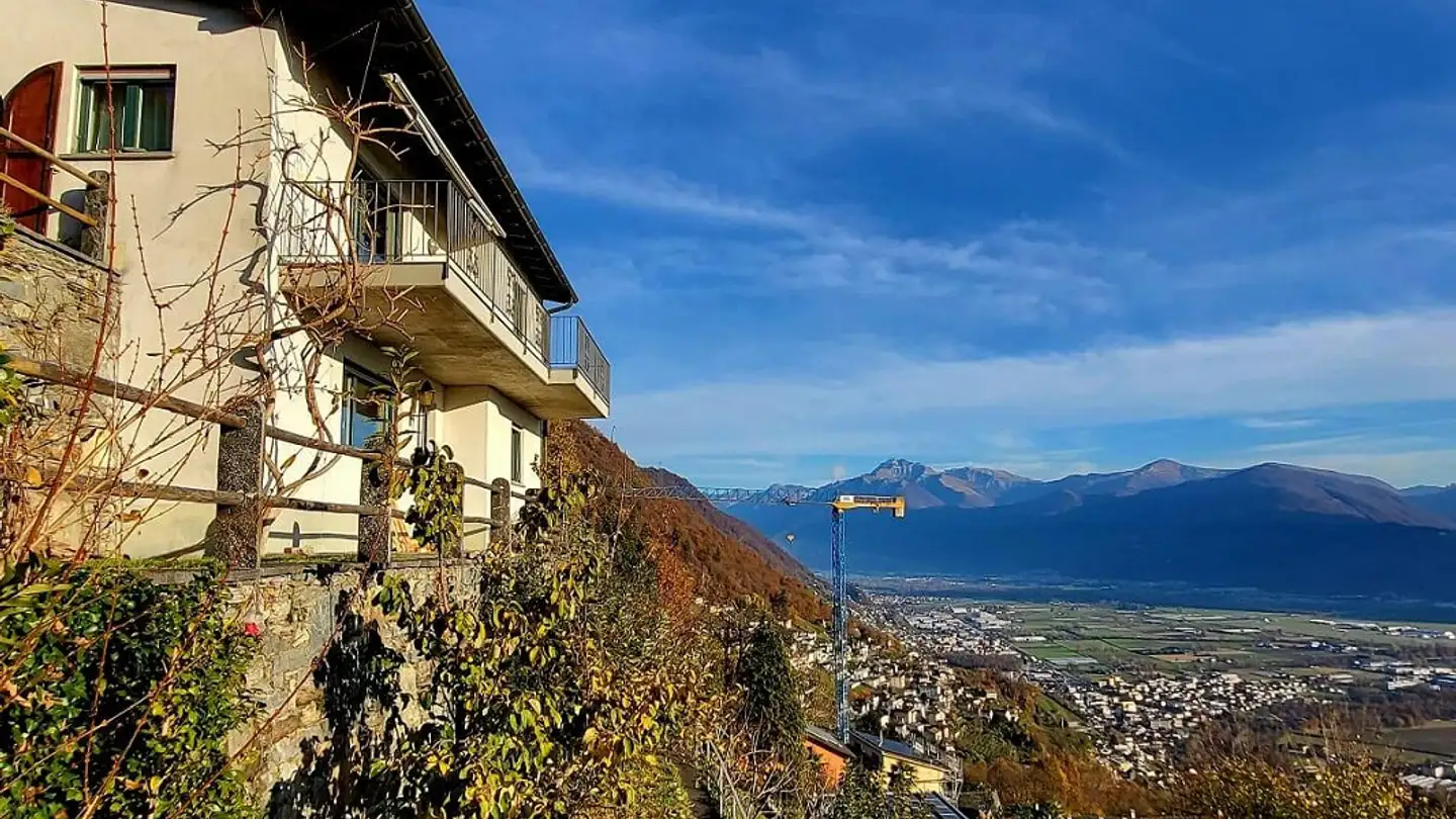 Maison individuelle à vendre - 6646 Contra
