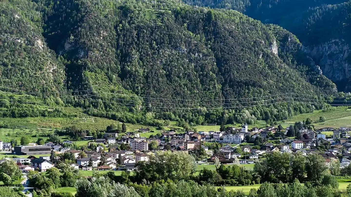 Terrain constructible à louer - 3979 Grône