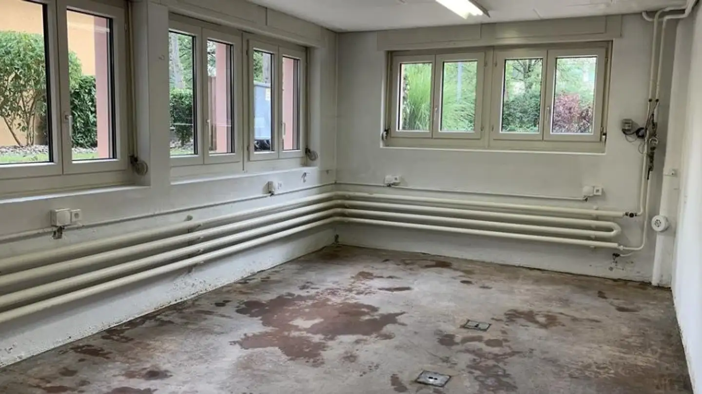 Gewerbe mieten - Rue De Boujean / Bözingenstrasse 26, 2502 Biel/Bienne - Foto 3