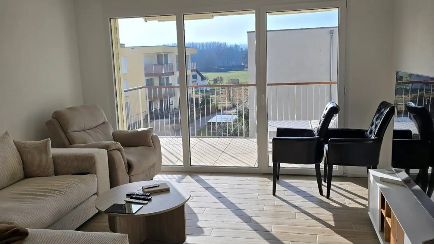 Apartment for rent - Impasse Des Alpes, 1786 Sugiez - Photo 3