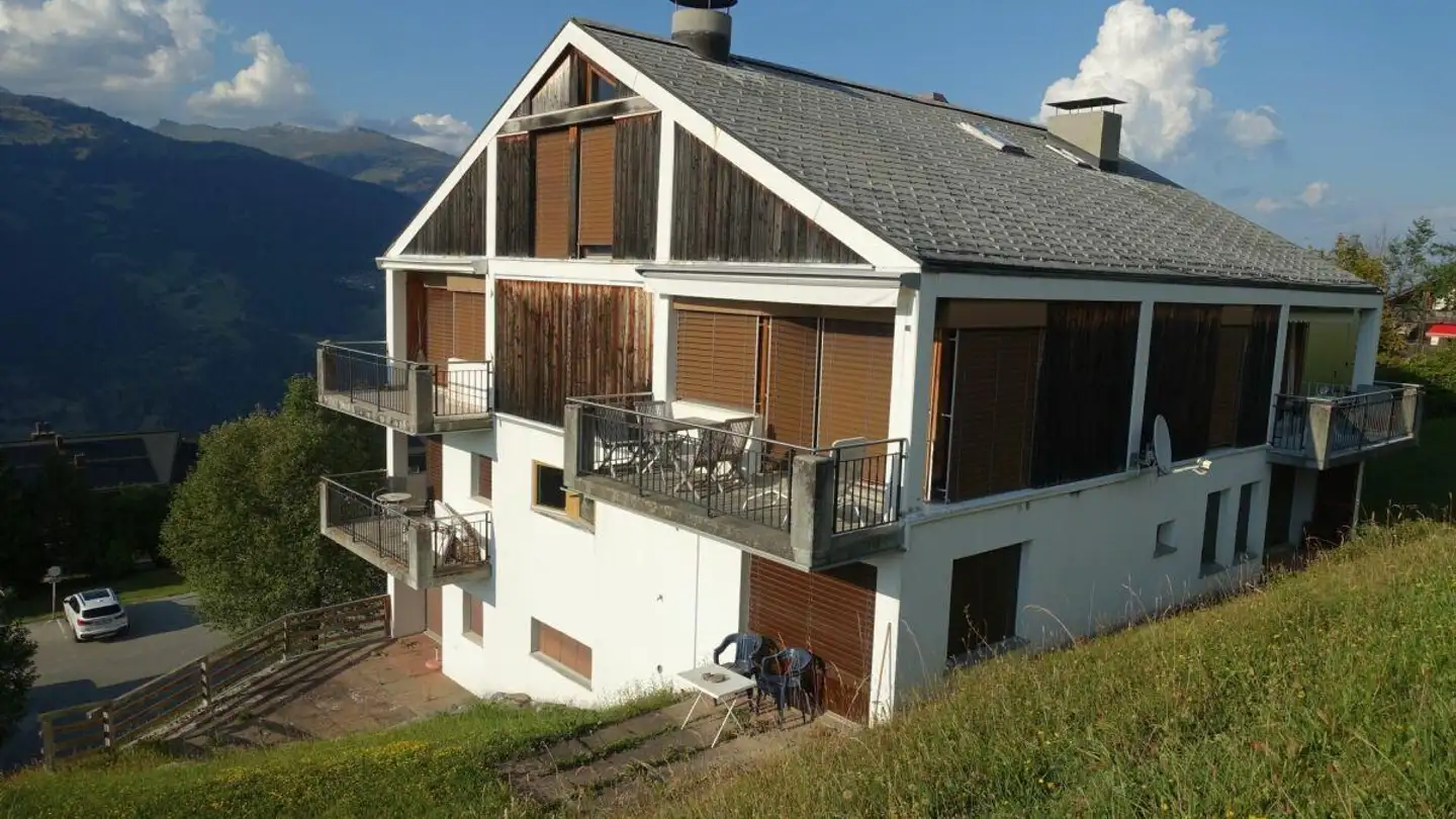 Wohnung kaufen - Sut Via 31, 7138 Surcuolm