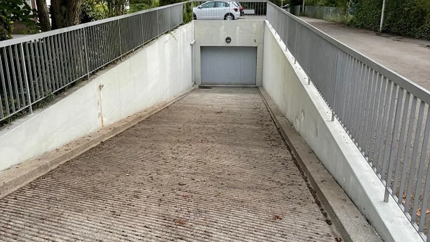 Place de parking souterraine à louer - Rautistrasse 138, 8048 Zürich - Photo 3