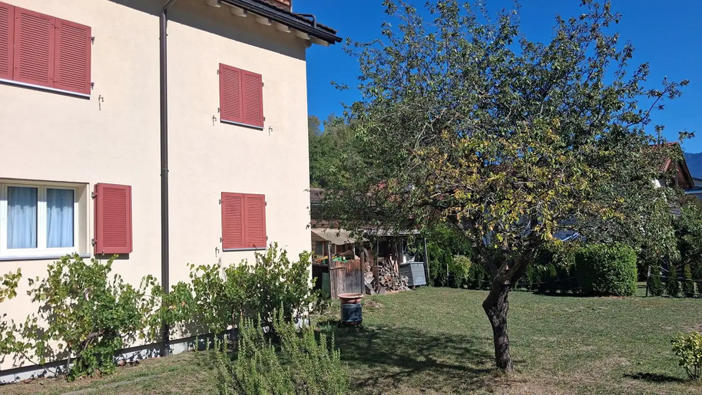 Appartement à louer - Sum Curtgins 8, 7013 Domat/Ems