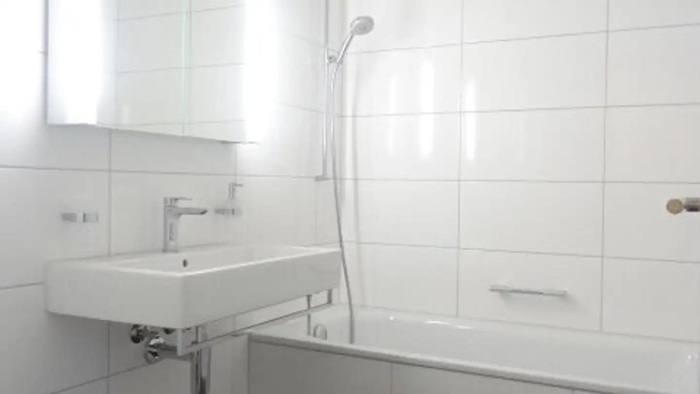 Wohnung mieten - Eichgutweg, 3053 Münchenbuchsee - Foto 2