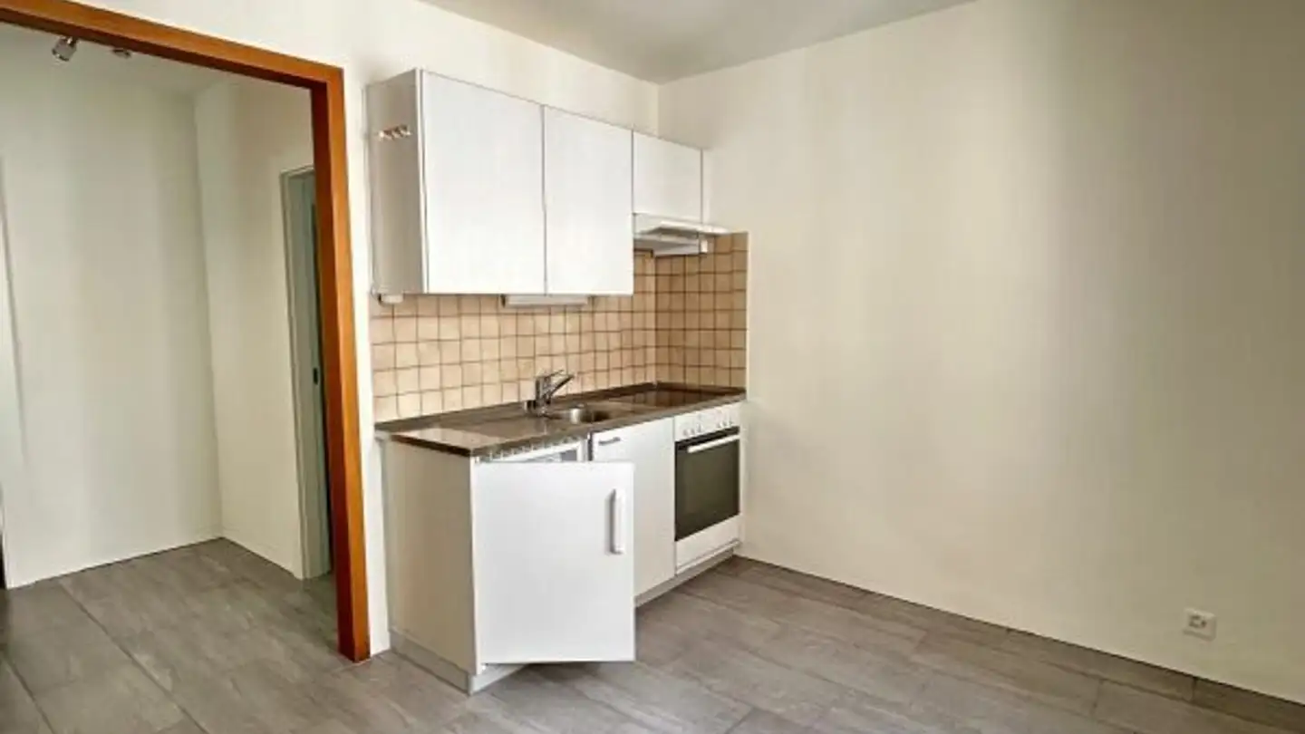 Appartement à louer - Via Streciöö 3, 6987 Caslano
