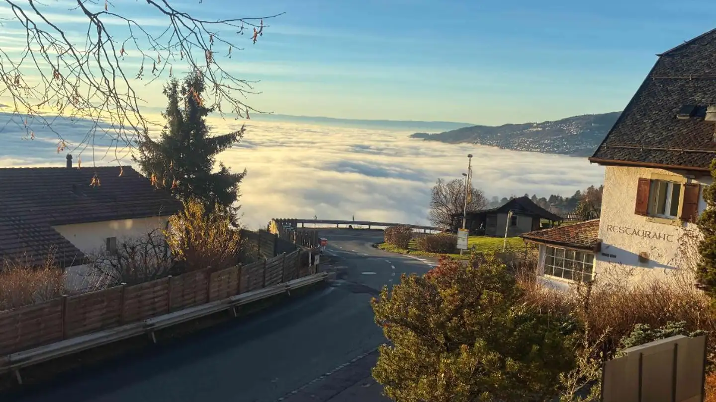 Apartment for rent - Route De Chaulin 85, 1832 Chamby