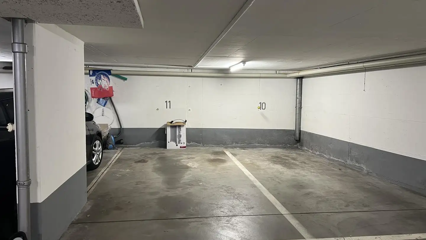 Parkplatz im Freien mieten - Bergstrasse 16, 8044 Zürich