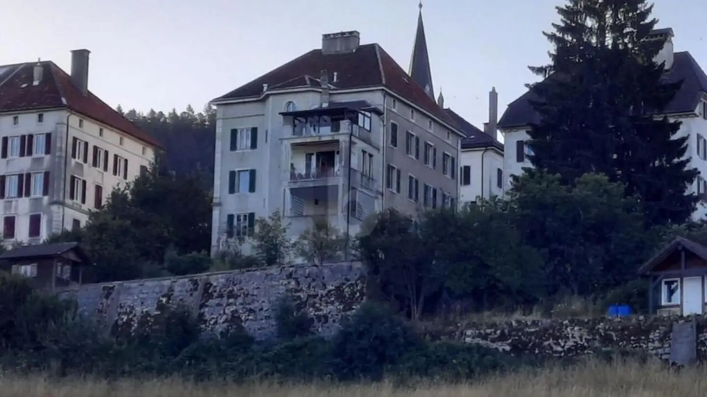 Apartment for rent - 2416 Les Brenets