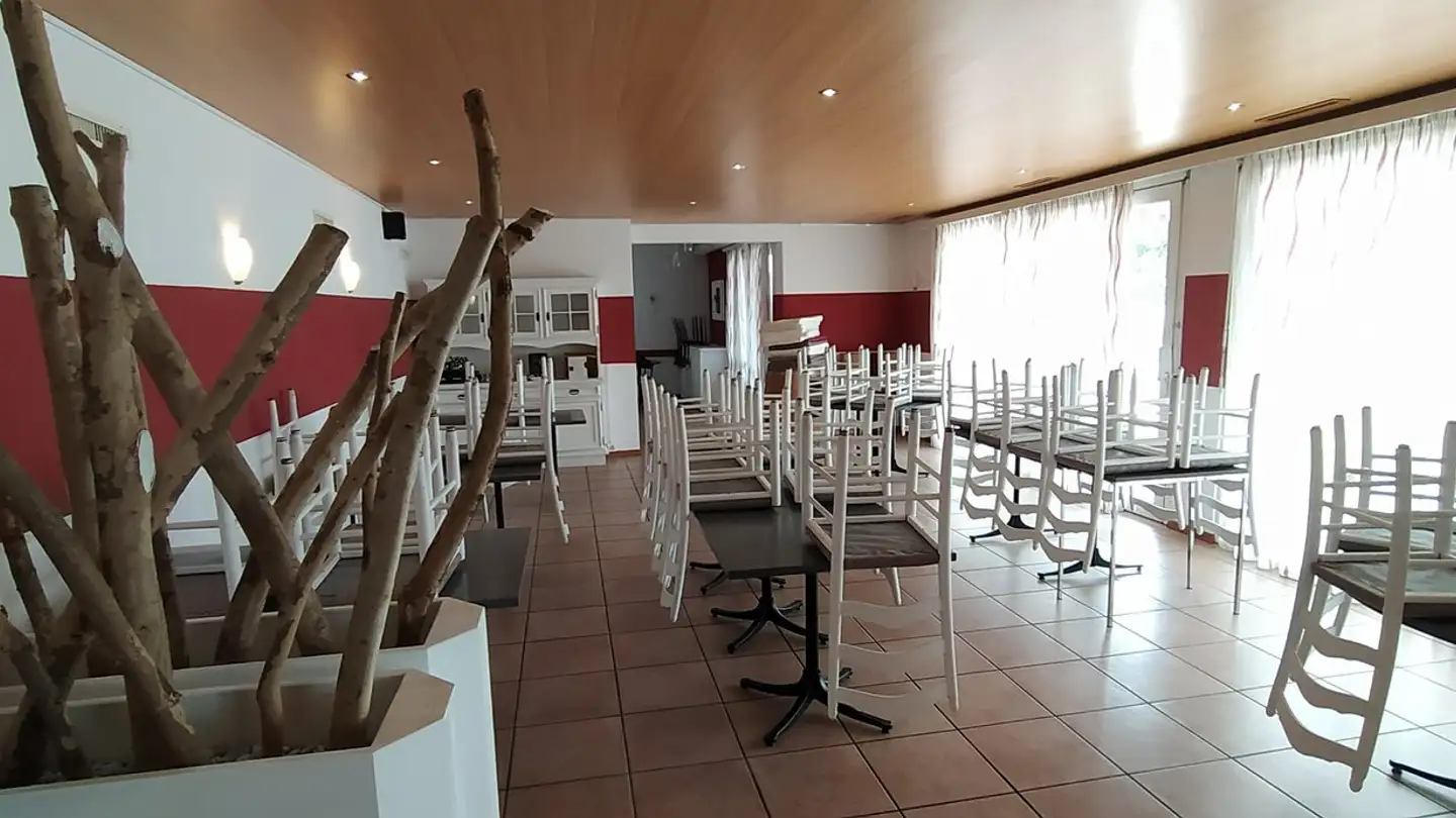 Restaurant for rent - Via Chiossetti 1, 6987 Caslano - Photo 3