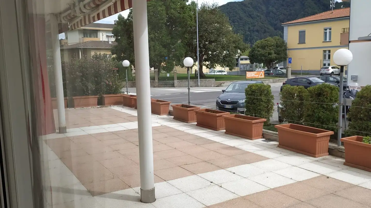 Restaurant for rent - Via Chiossetti 1, 6987 Caslano - Photo 4