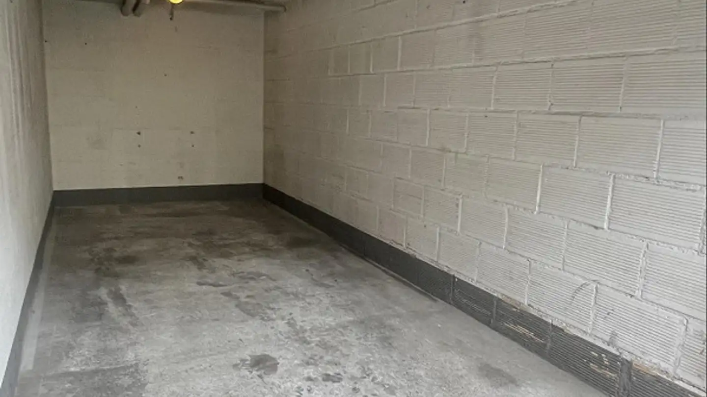 Covered parking space for rent - Burgfeldermattweg 6, 4123 Allschwil - Photo 2