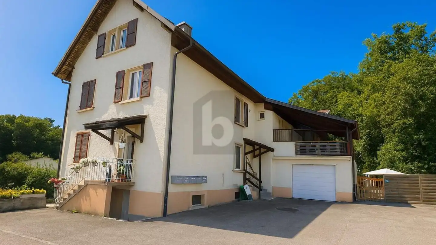 Residential building for sale - 2933 Damphreux