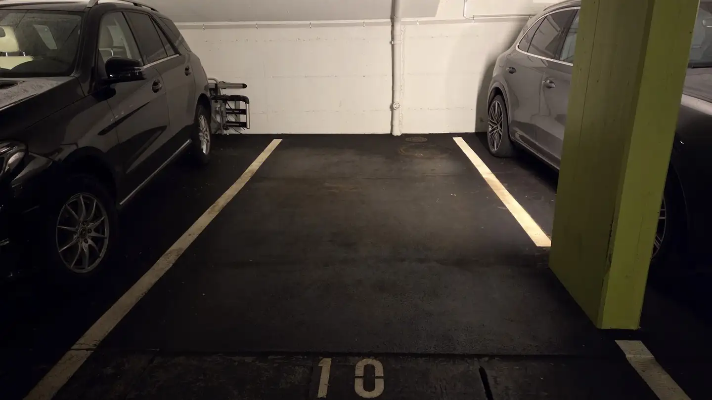 Garage singolo in affitto - Guggistrasse 12a, 6005 Luzern