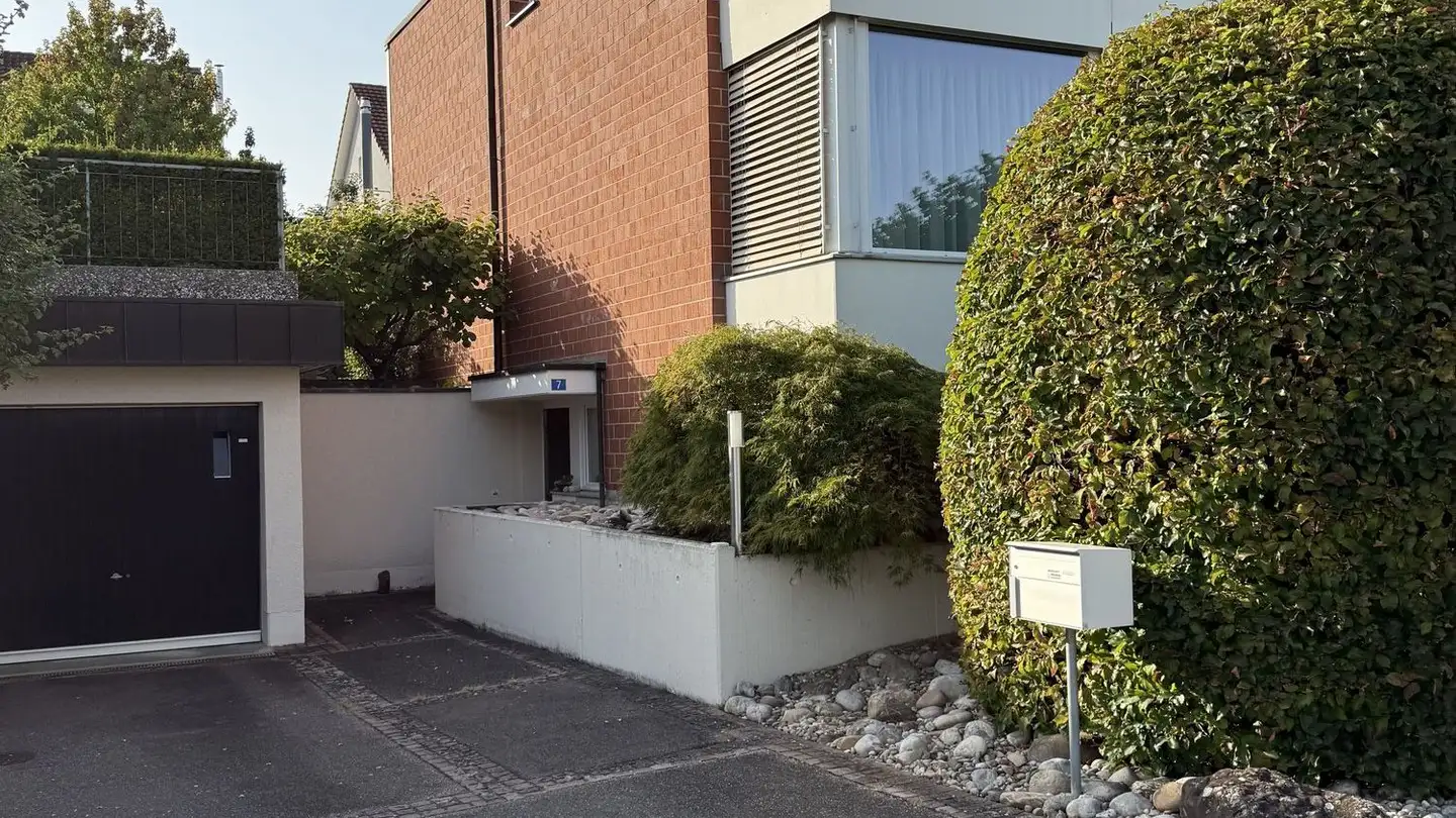 Casa bifamiliare in vendita - 4104 Oberwil BL - Photo 2