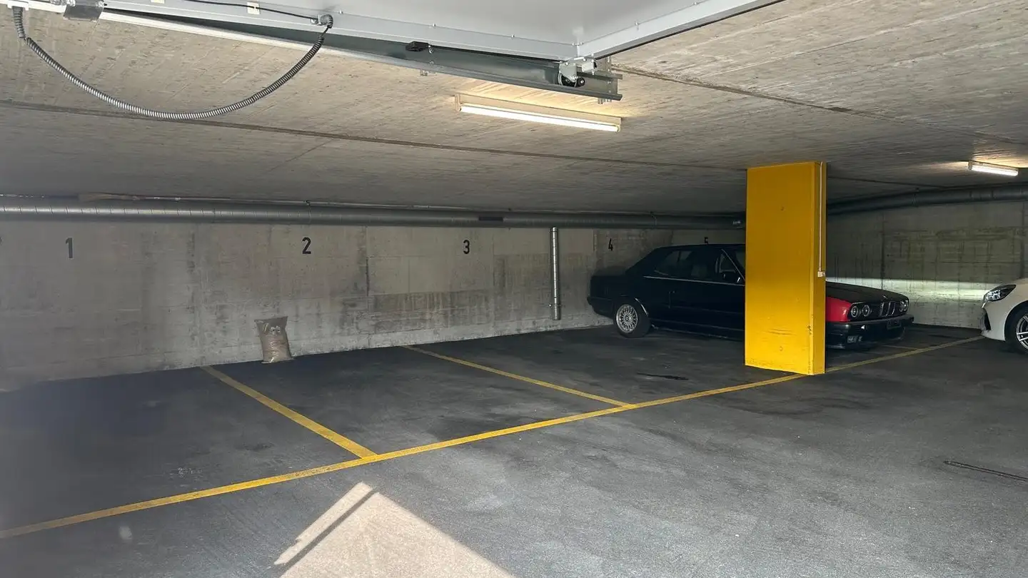 Garage individuel à louer - Meierhofstrasse 23, 8820 Wädenswil - Photo 2