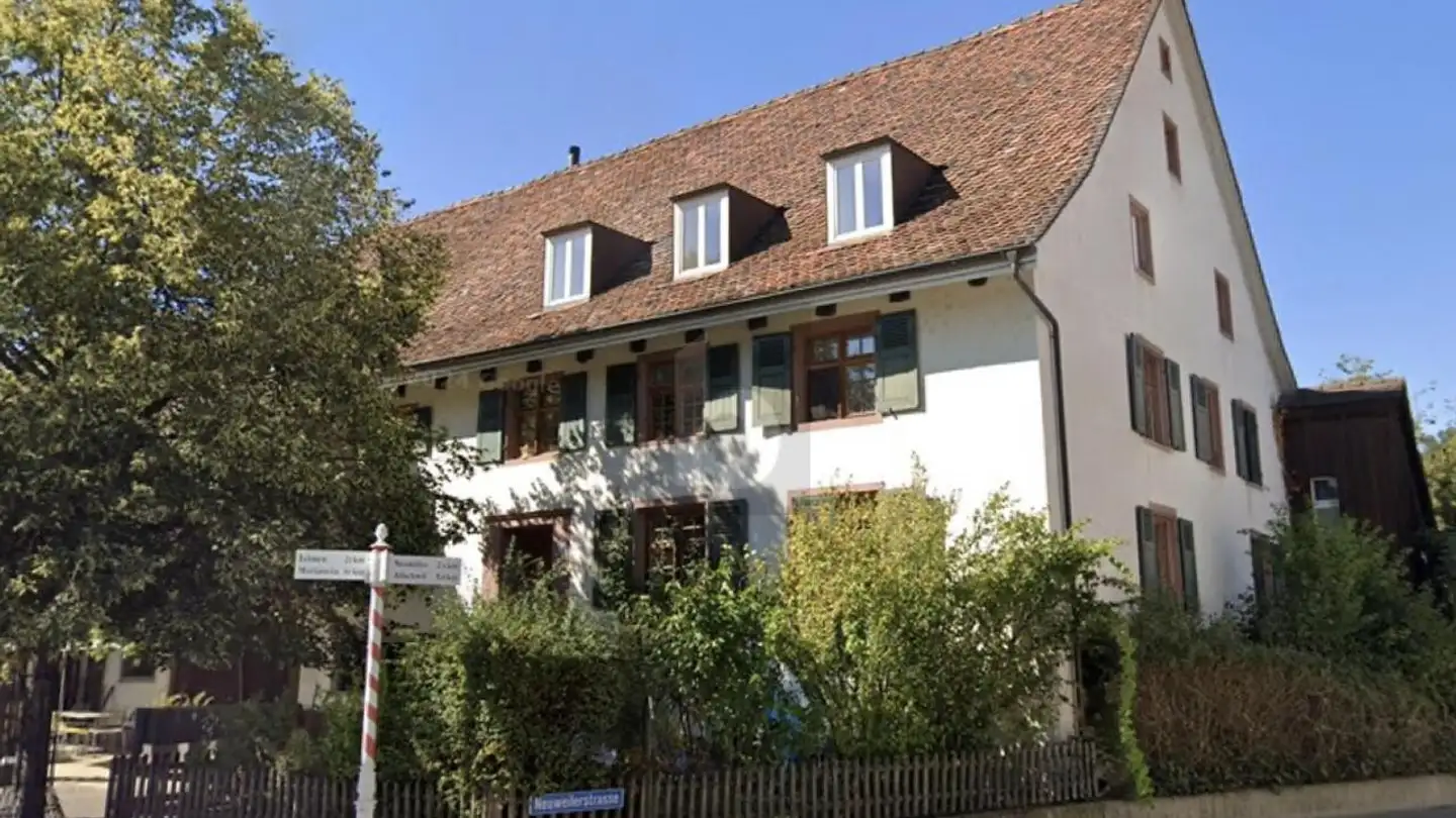 Attic flat for rent - 4105 Biel-Benken BL