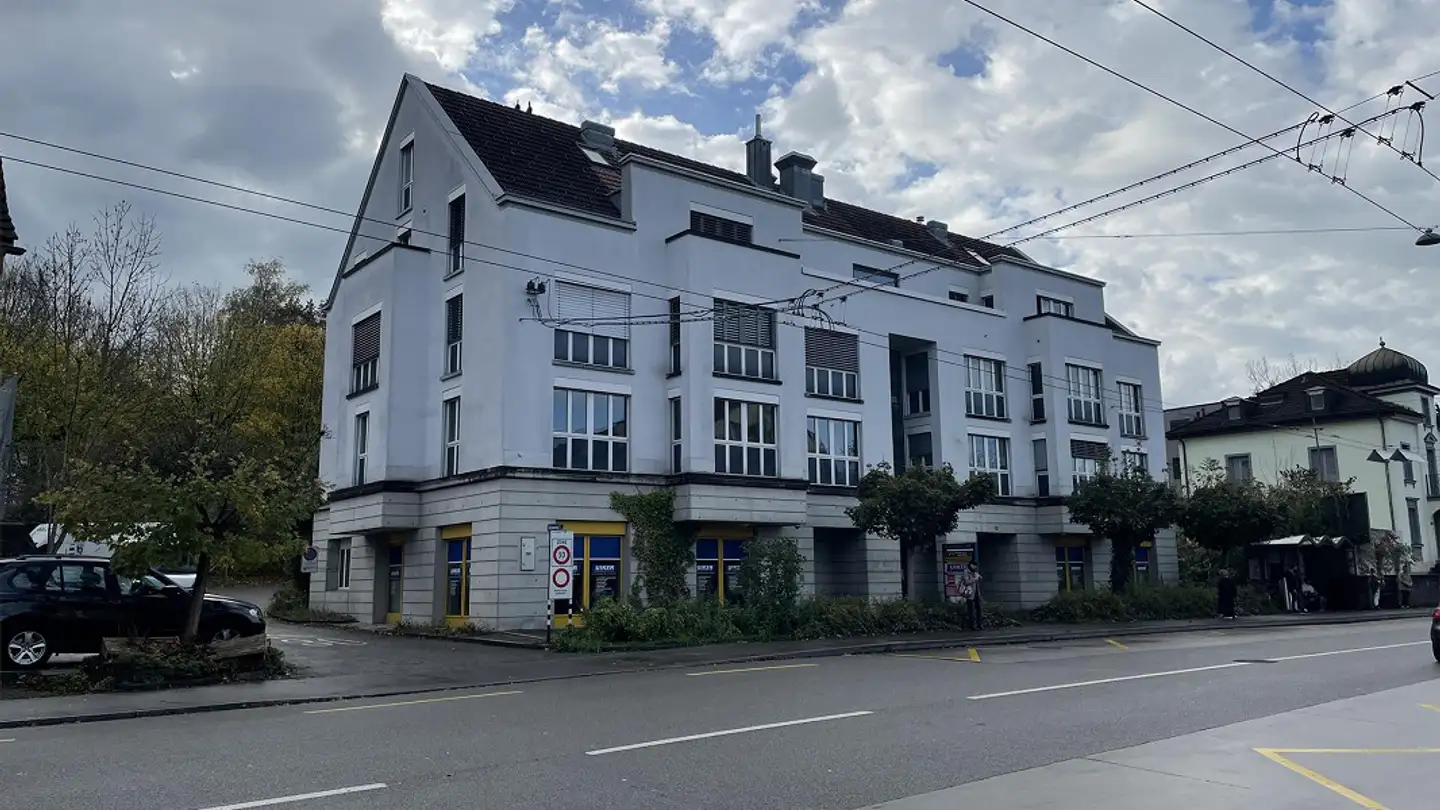 Commercial for rent - Zürcher Strasse 289, 9014 St. Gallen