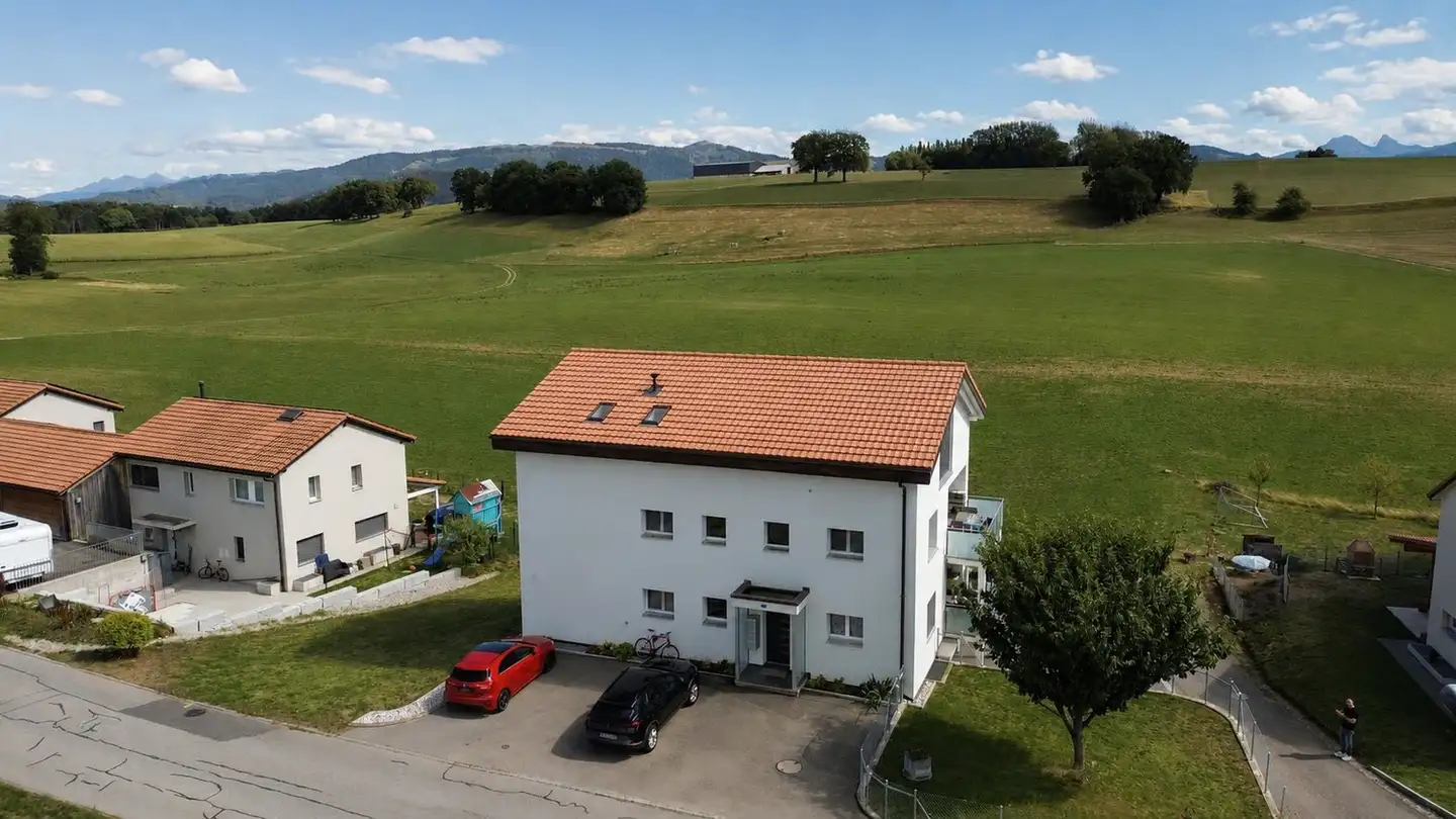 Residential building for sale - Route Saint-Jacques, 1726 Posat - Photo 2
