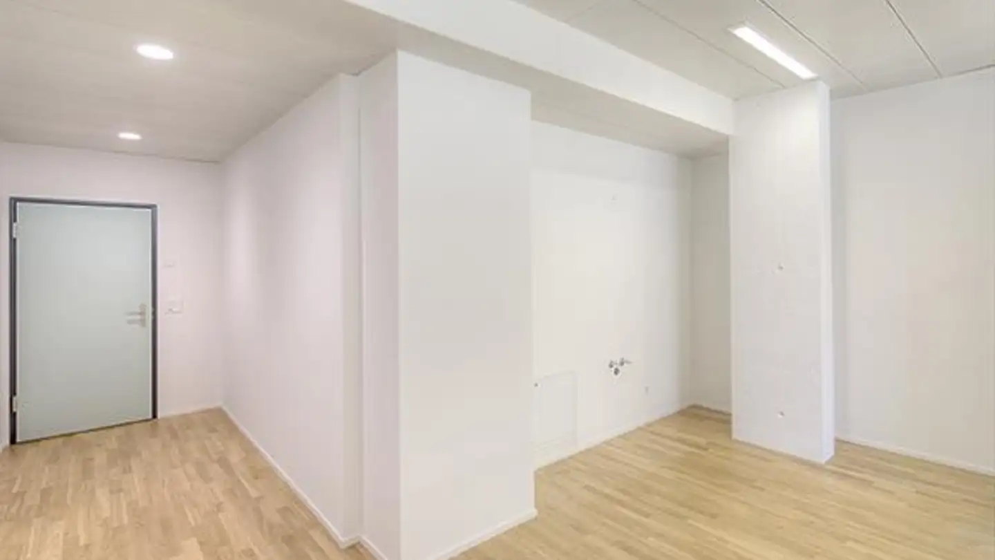 Gewerbe mieten - Hauptstrasse, 5314 Kleindöttingen - Foto 3