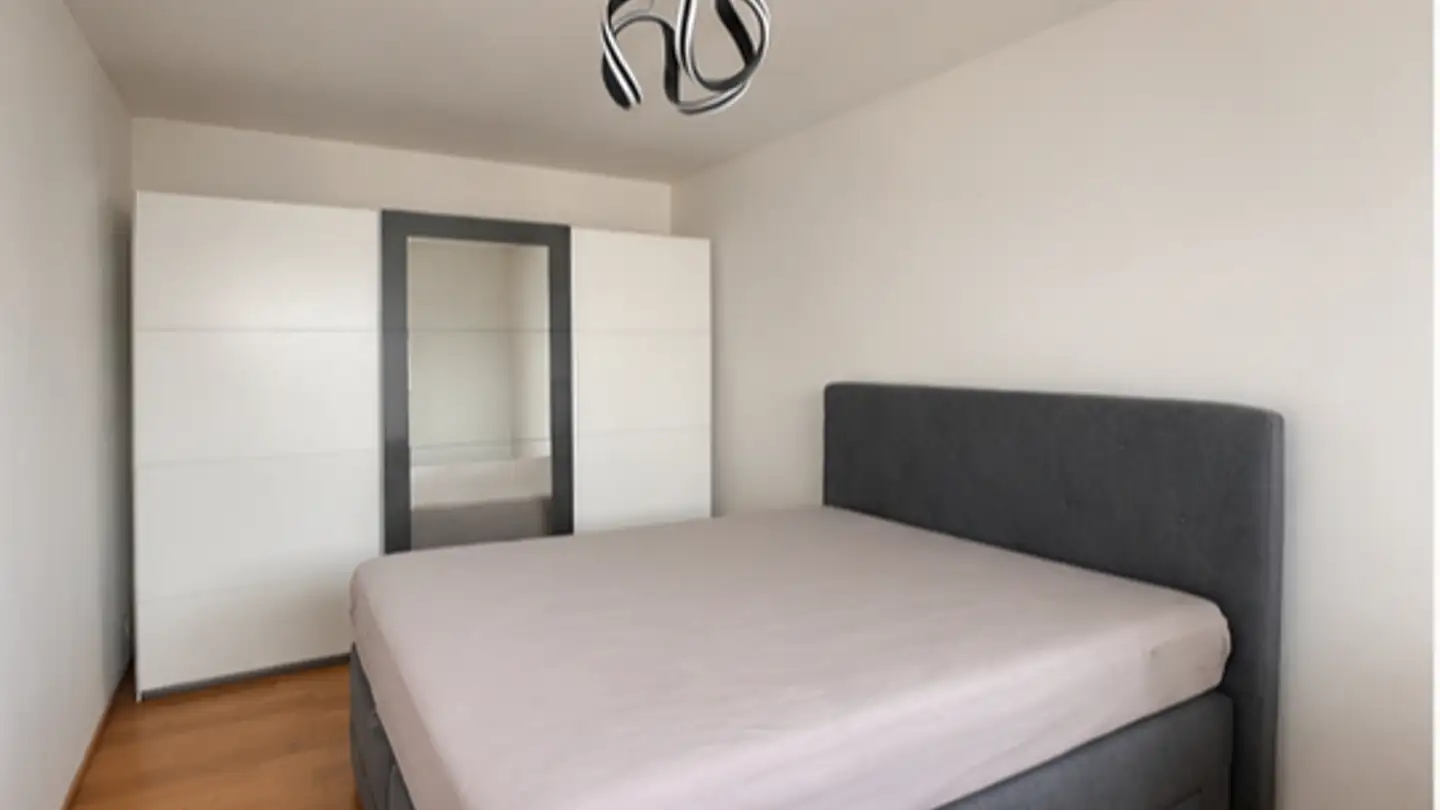 Apartment for rent - Heerenschürlistrasse 1, 8051 Zürich - Photo 3