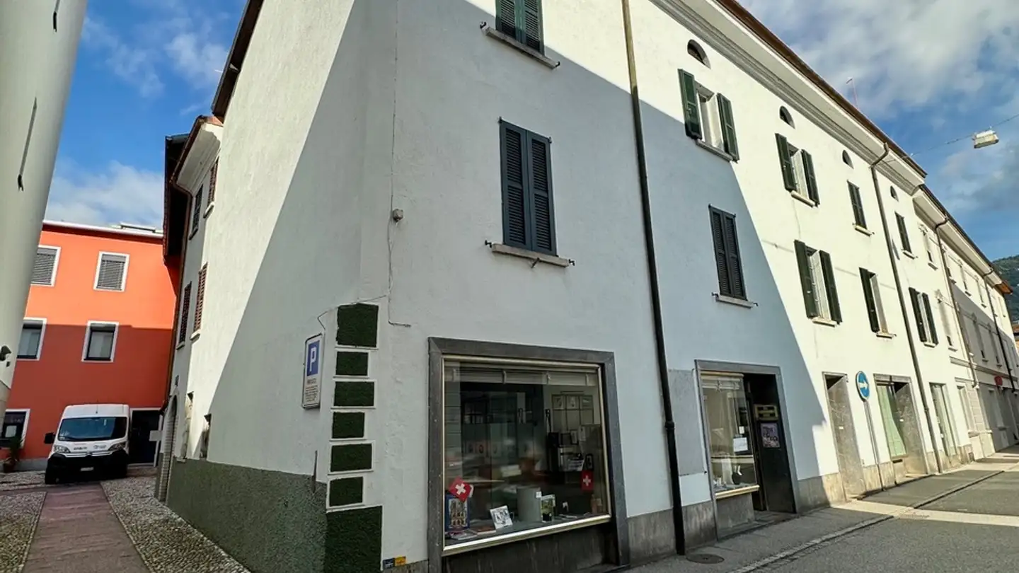 Mixed-use building for sale - Via E. Bossi, 6830 Chiasso - Photo 3