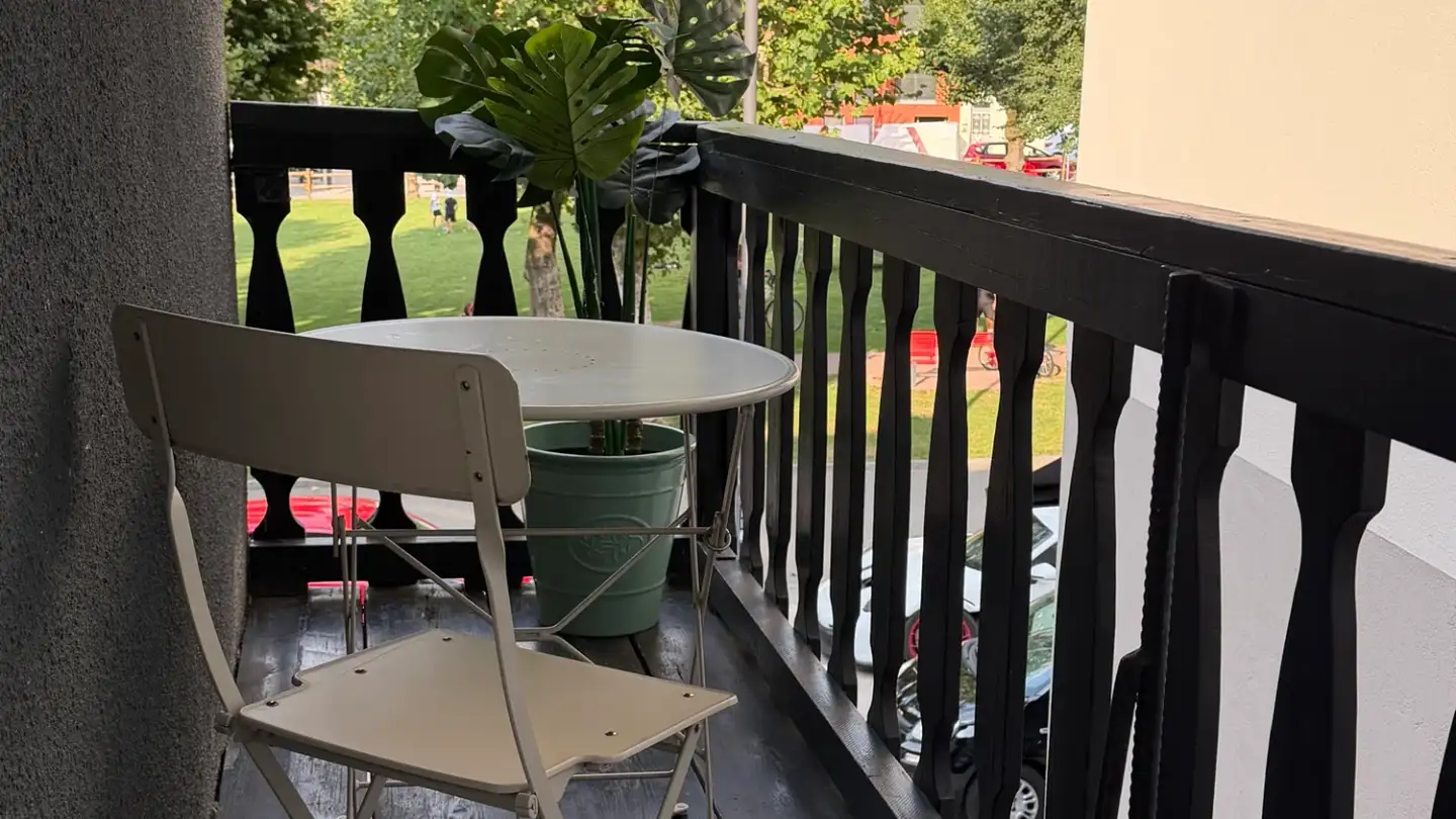 Single house for rent - Piazza Grande 47a, 6512 Giubiasco