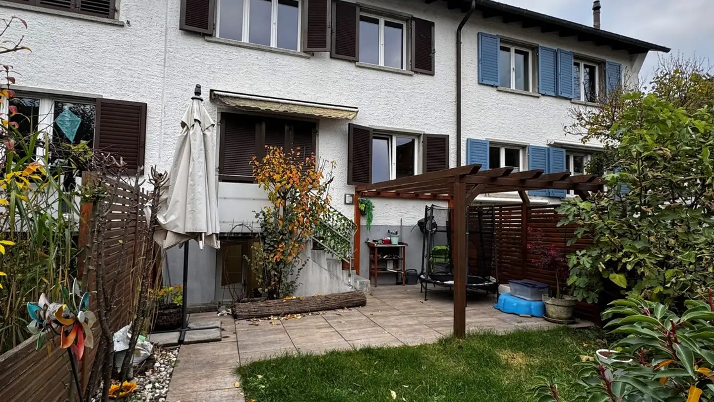 Casa a schiera in affitto - Kirchwegsteig 6, 8102 Oberengstringen