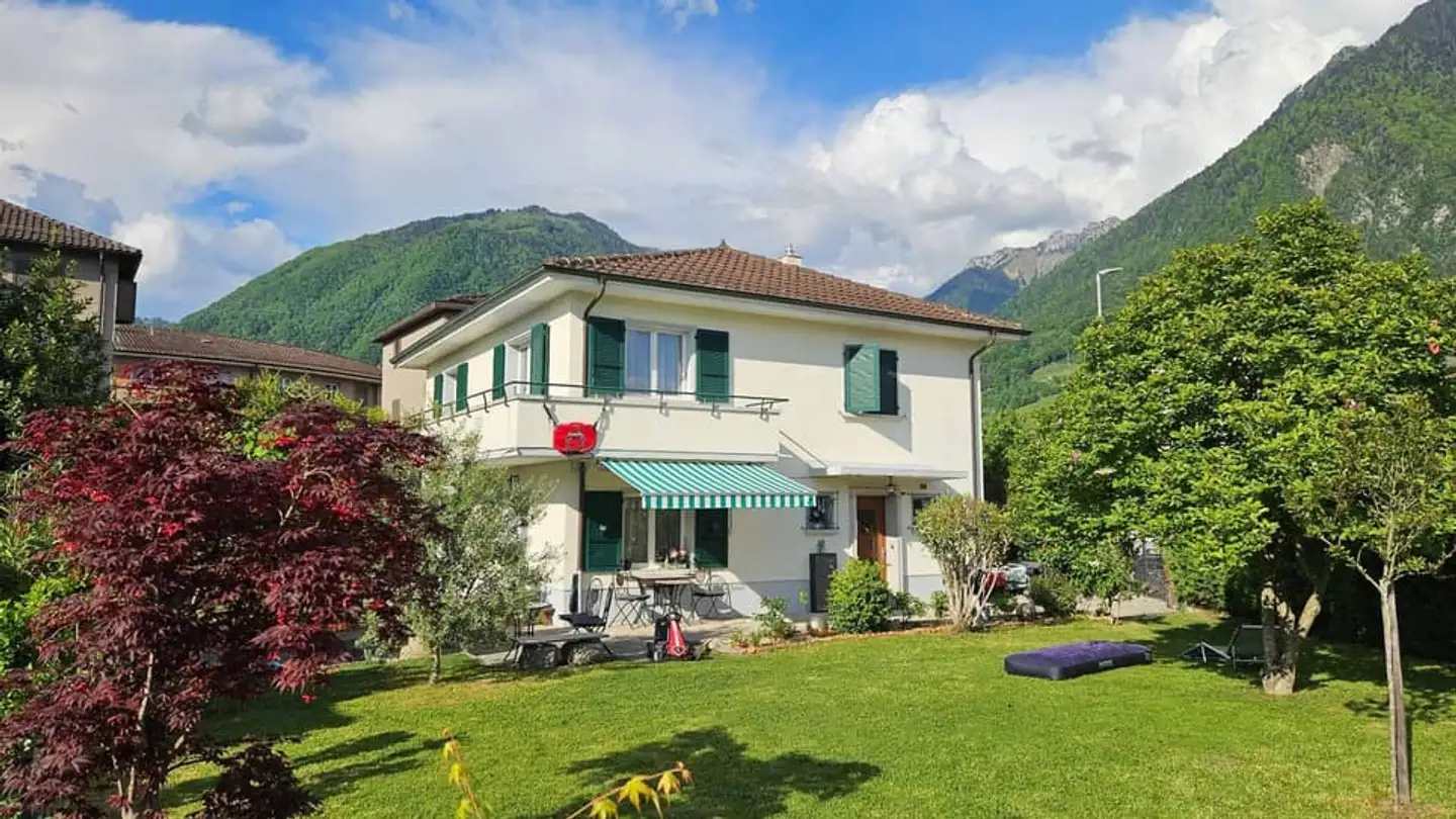 Single house for rent - Rue Des Remparts 37, 1844 Villeneuve VD