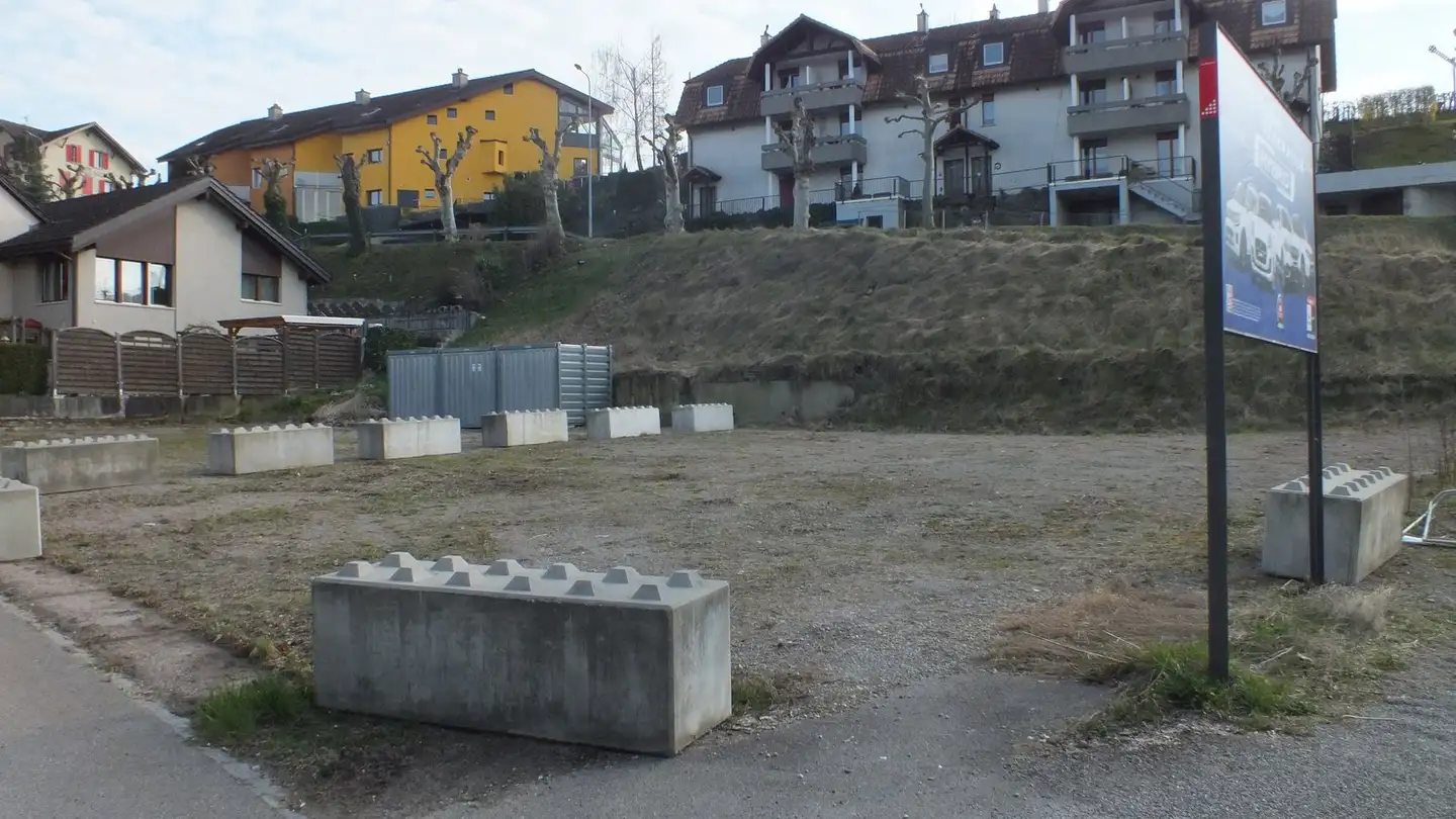 Outdoor parking space for rent - Hauptstrasse 17, 9213 Hauptwil