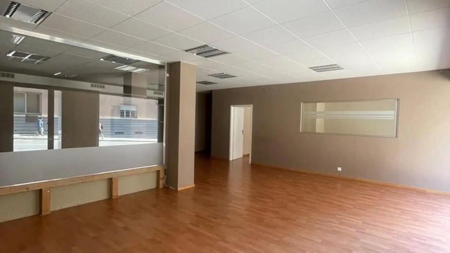 Commercial à louer - Rue Du Valentin 14, 1004 Lausanne