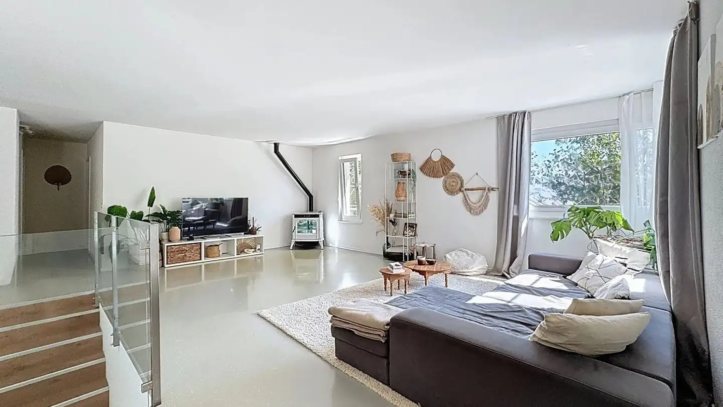 Villa for sale - 1073 Savigny