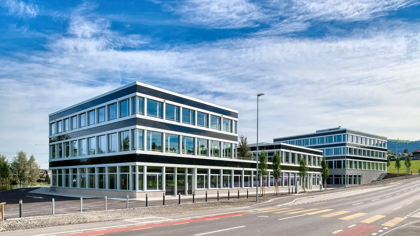 Bürofläche mieten - Stegmattstrasse 1, 6033 Buchrain - Foto 2