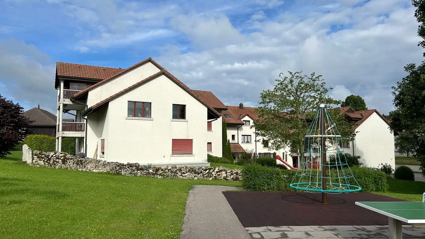 Parcheggio sotterraneo in affitto - Passage De La Poste 5, 2714 Les Genevez JU - Photo 3