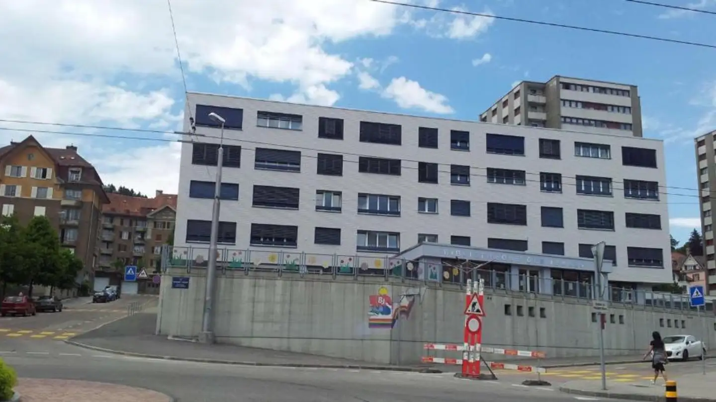 Place de parking souterraine à louer - Rue du Président-Wilson 30, 2300 La Chaux-de-Fonds