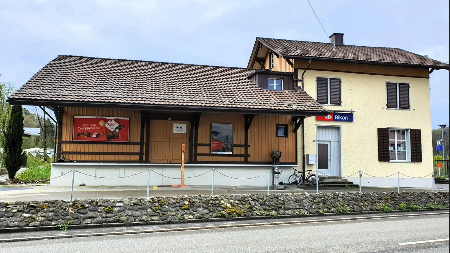 Arztpraxis mieten - Tösstalstrasse 56, 8486 Rikon im Tösstal