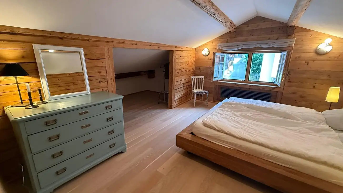 Appartement à louer - 7186 Segnas