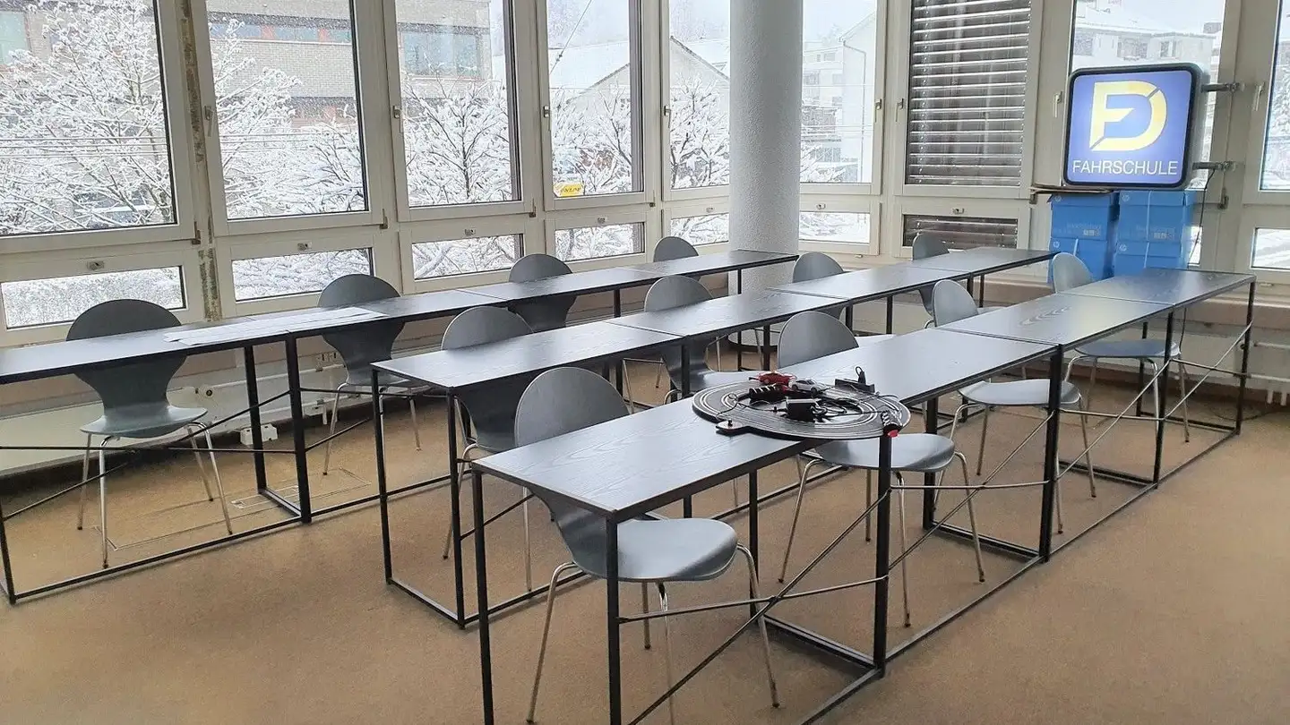 Atelier à louer - Wehntalerstrasse 560, 8046 Zürich - Photo 4