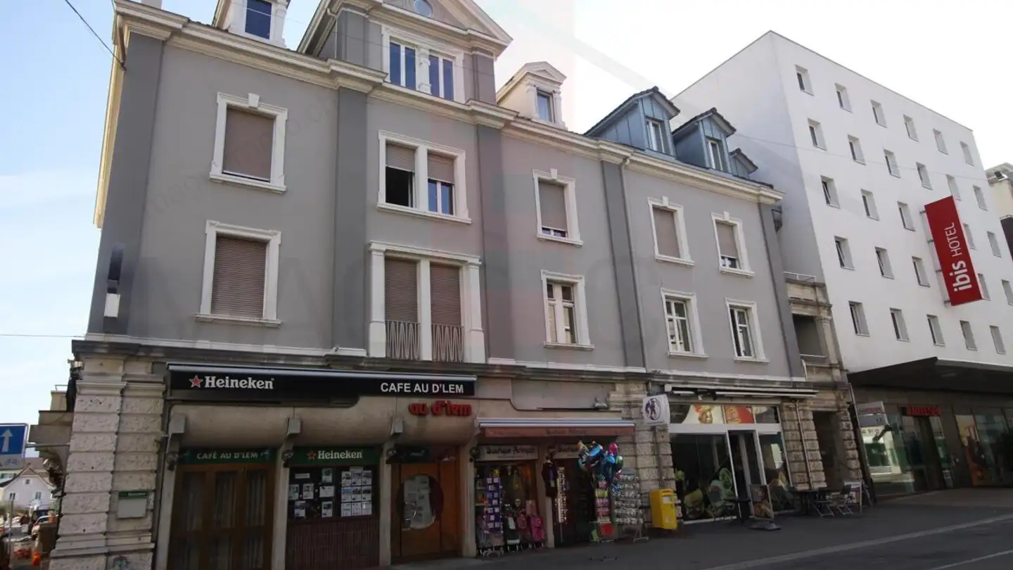 Mixed-use building for sale - 2800 Delémont - Photo 2