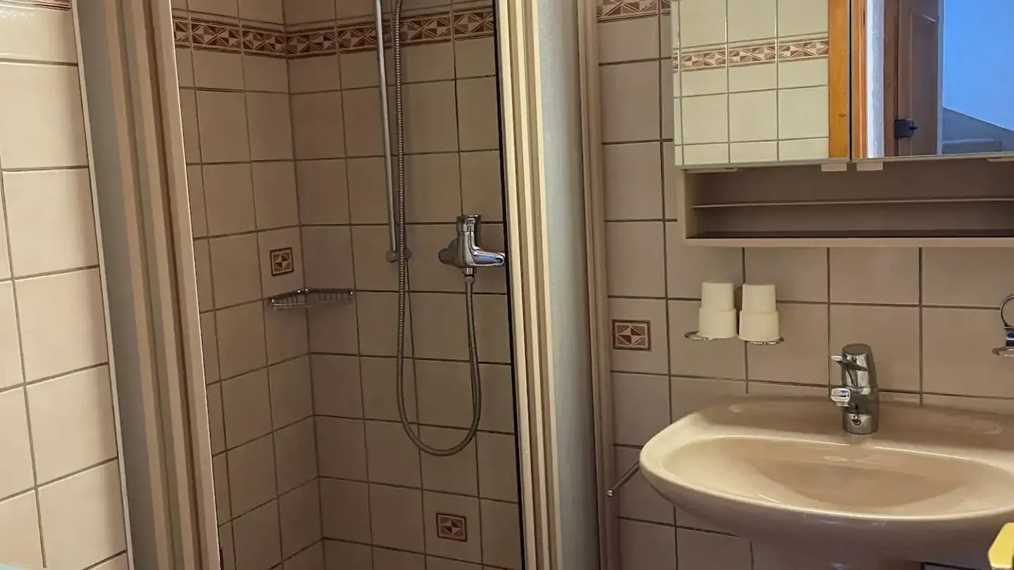 Apartment for rent - Rue Verdaine 5, 1009 Pully - Photo 4