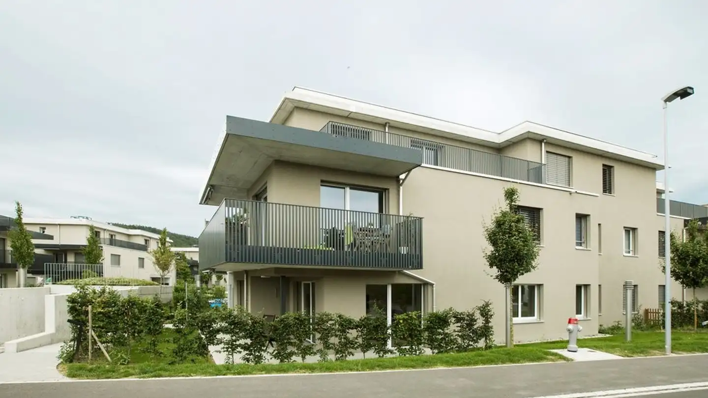 Wohnung mieten - Hagenbuchstrasse 29, 8192 Zweidlen