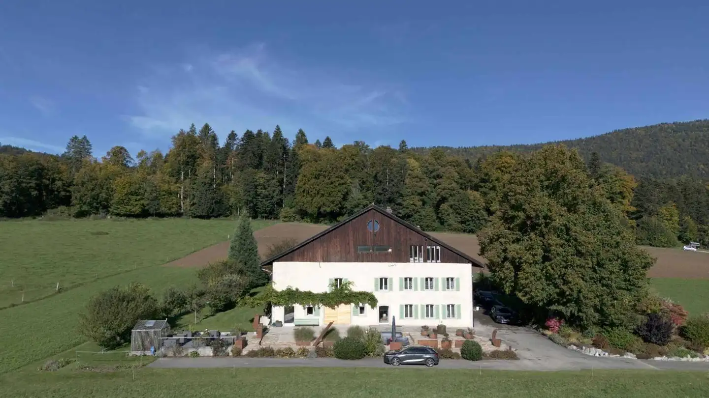 Bauernhof kaufen - 2523 Lignières