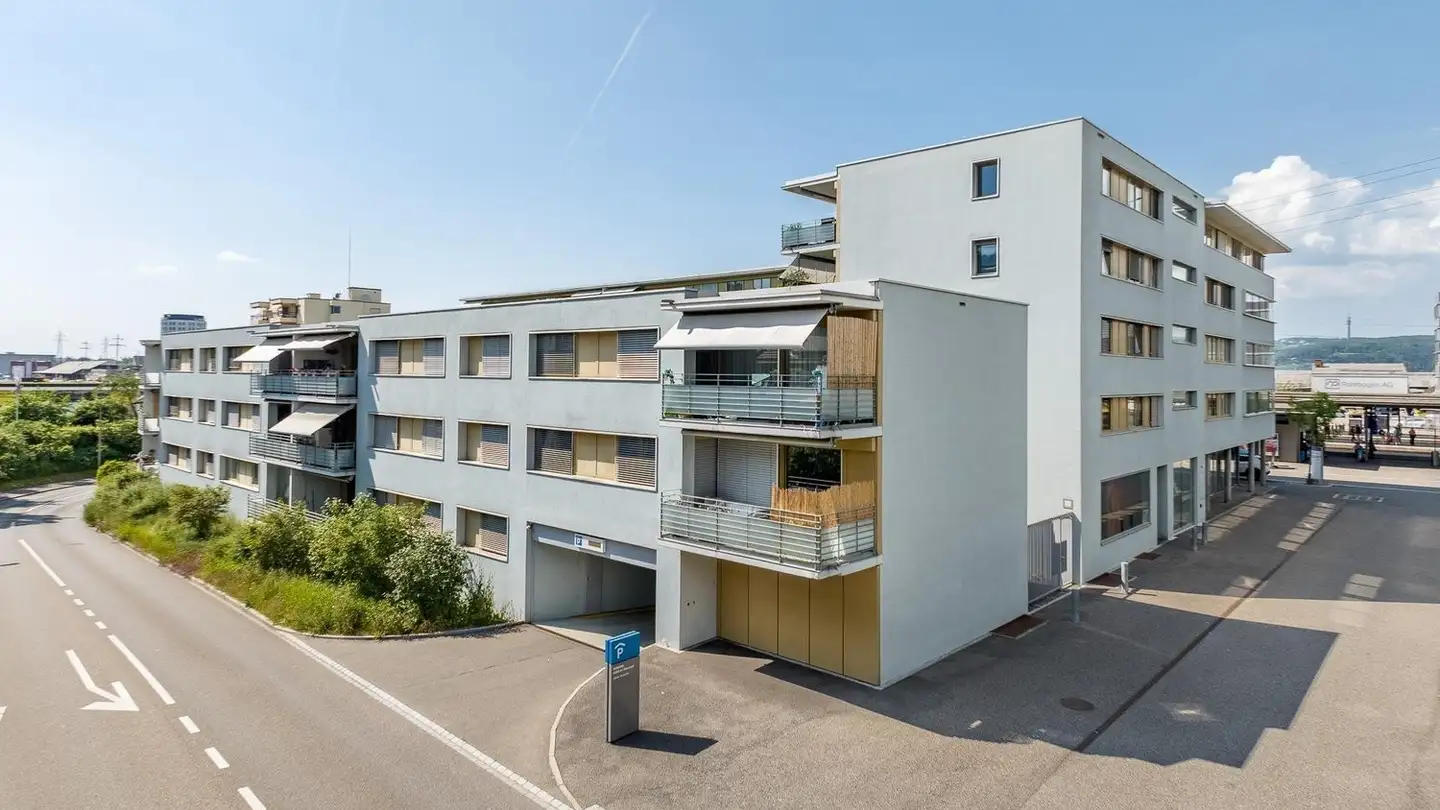 Underground parking space for rent - Güterstrasse 17c, 4133 Pratteln