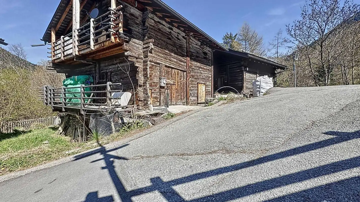 Chalet for sale - 1937 Orsières