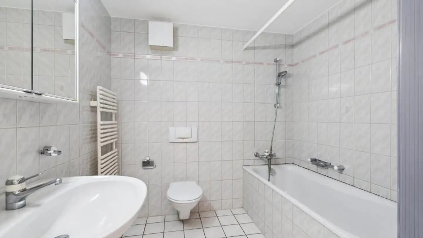Appartement à louer - Avenue De La Liberté 18, 2740 Moutier - Photo 4