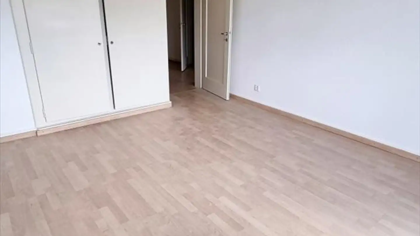 Apartment for rent - Avenue De La Gare 18, 2800 Delémont - Photo 3