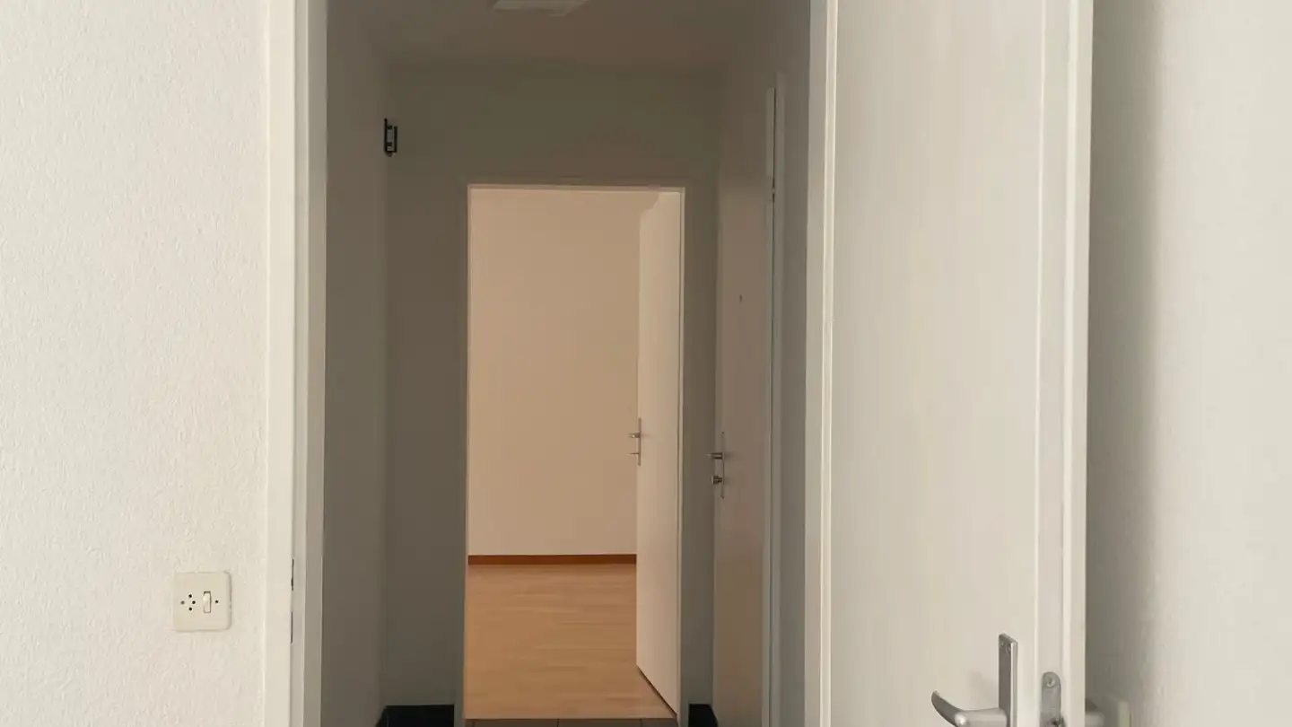 Appartement à louer - Schulhausstrasse 3, 8783 Linthal - Photo 2