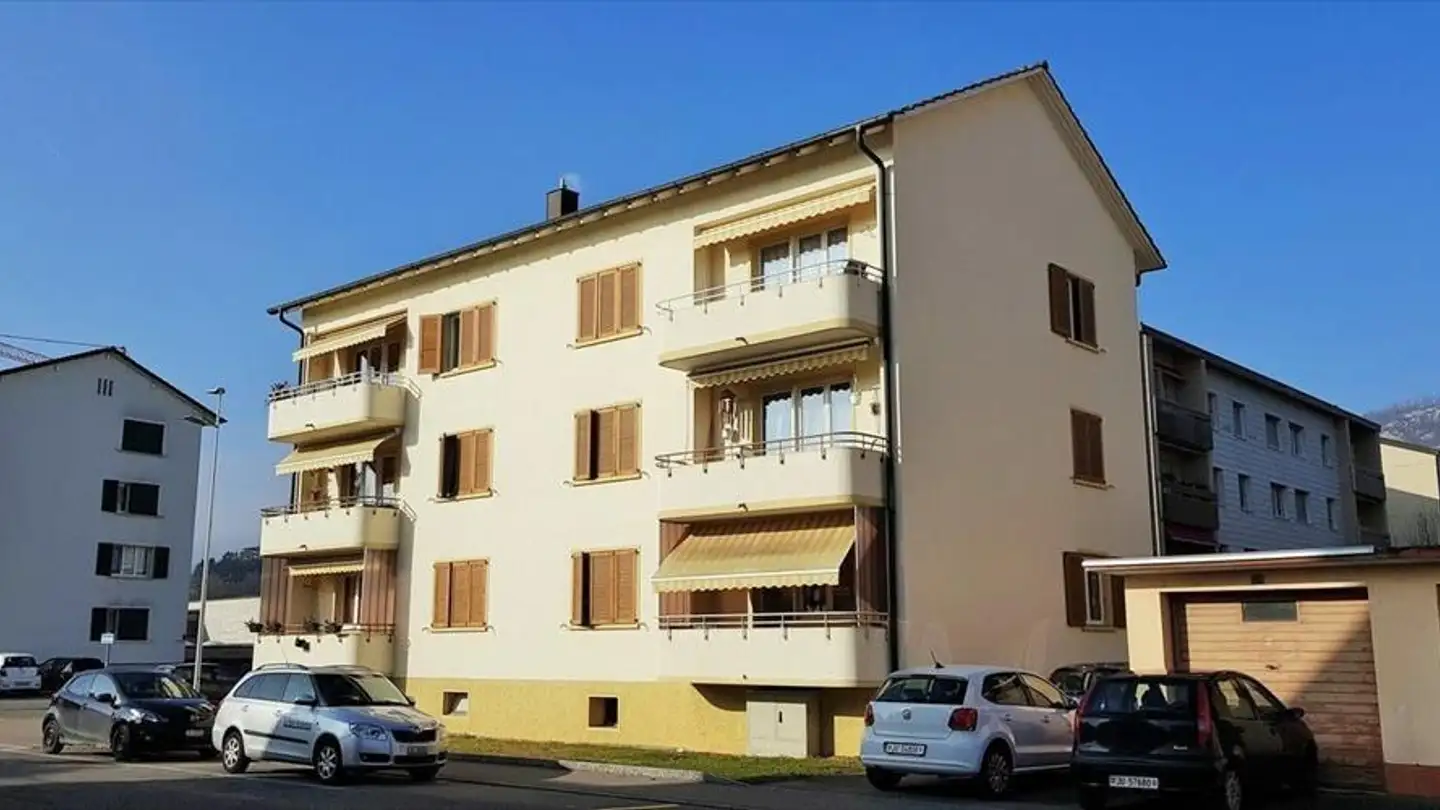 Mischgenutztes Gebäude mieten - Rue des Primevères 27, 2800 Delémont