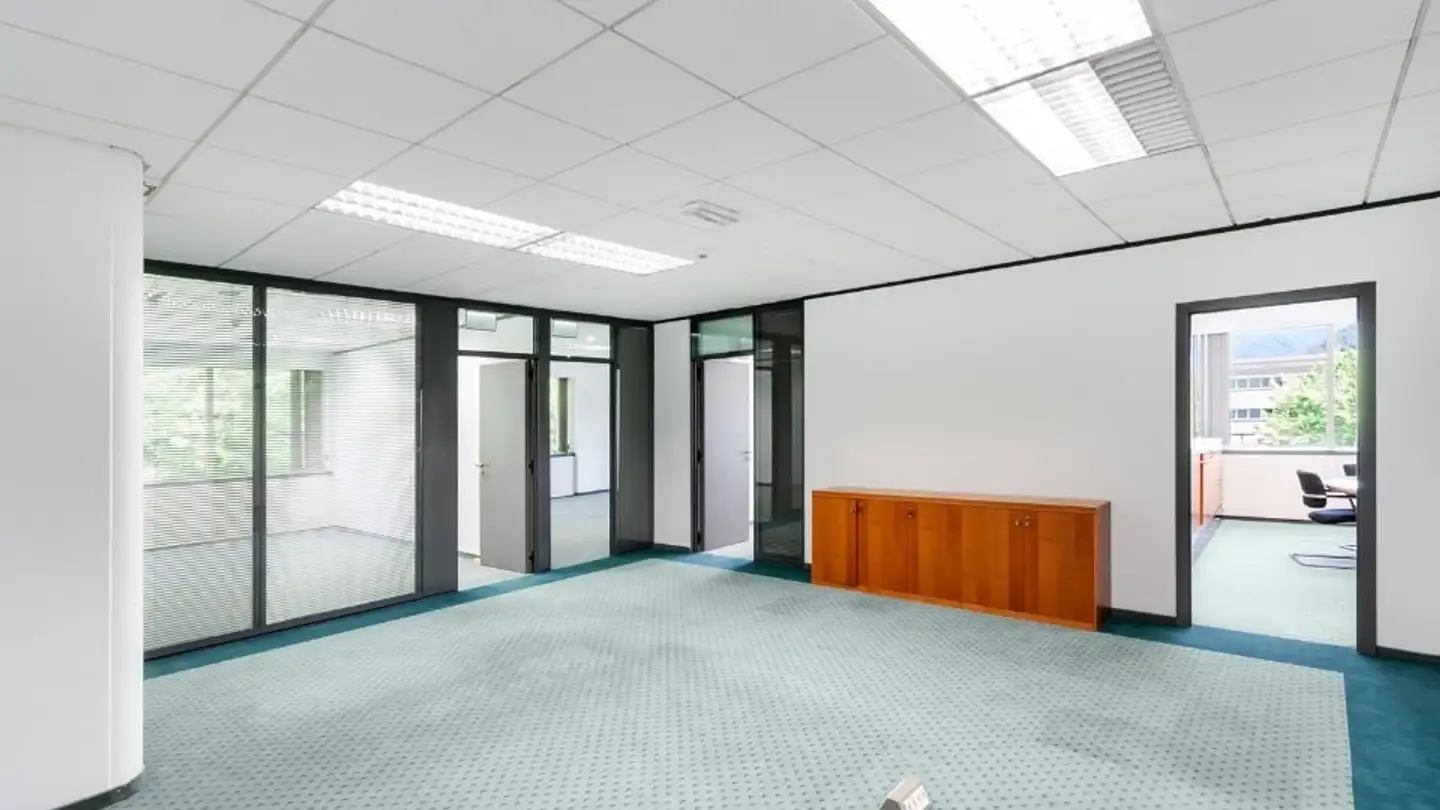 Bürofläche mieten - Via Cantonale 2c, 6928 Manno - Foto 3