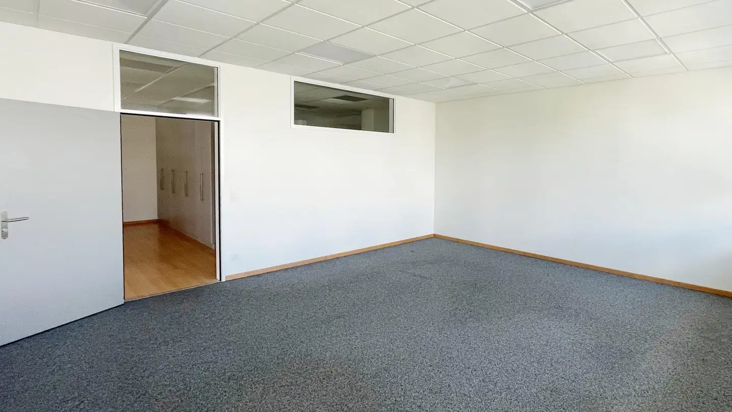 Office space for rent - Bösch 80b, 6331 Hünenberg